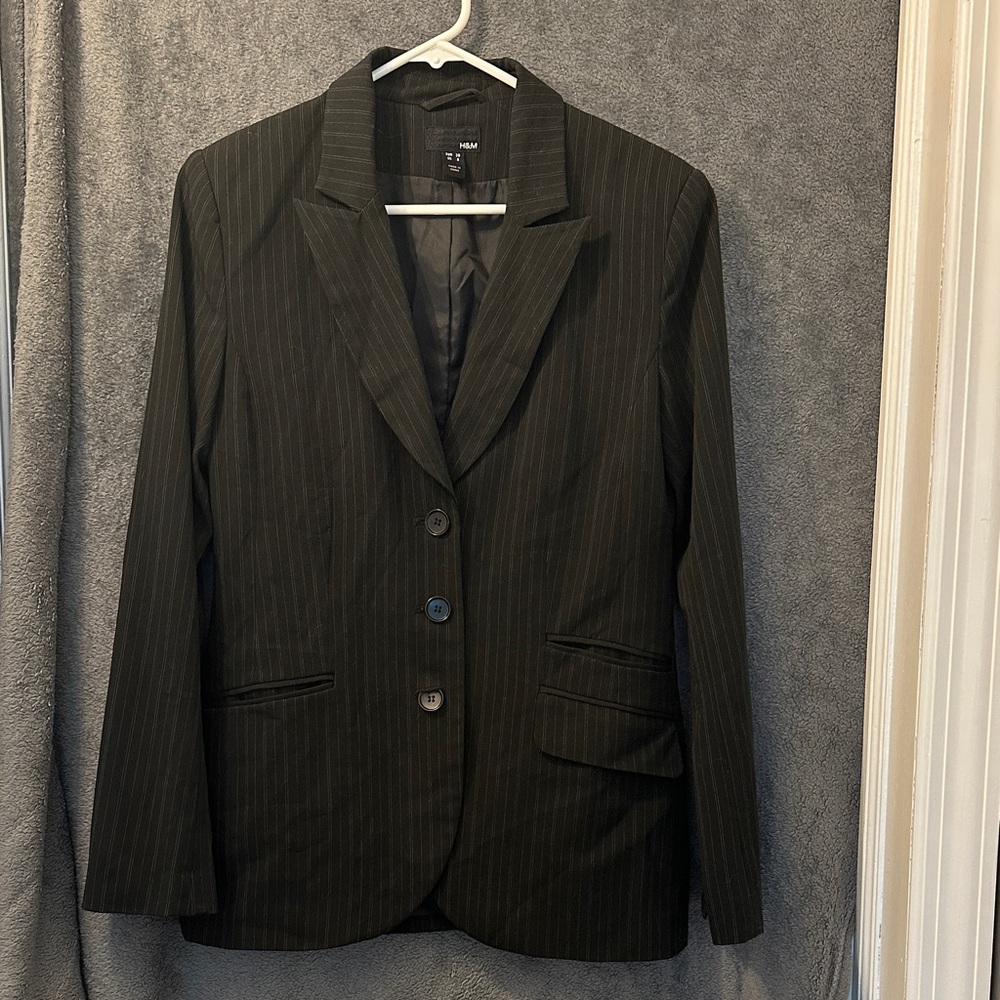 H&M Charcoal Pinstripe Women's Blazer Size 8